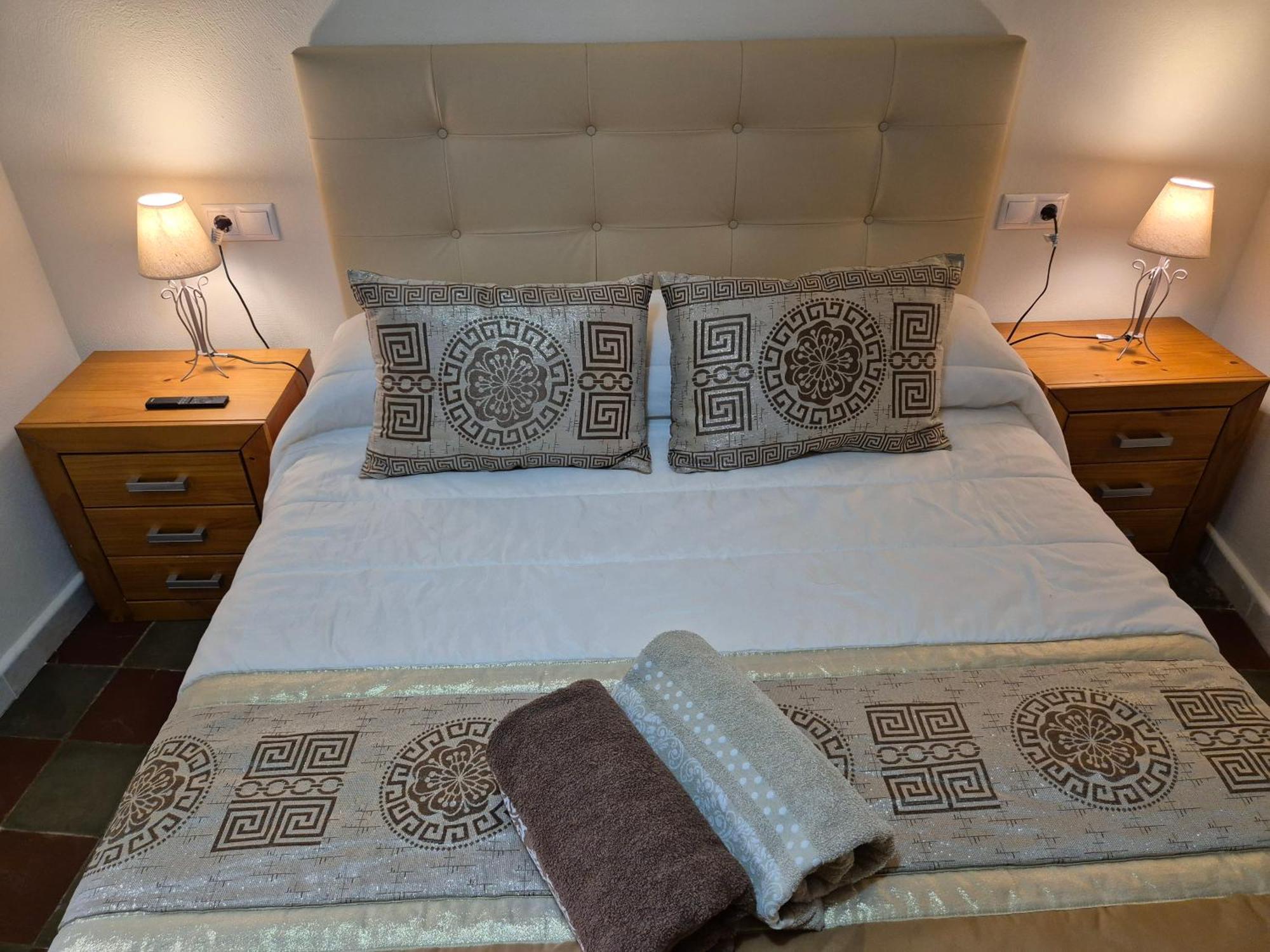 Grupo Garcia De Paredes Apartamentos Turisticos Trujillo Εξωτερικό φωτογραφία